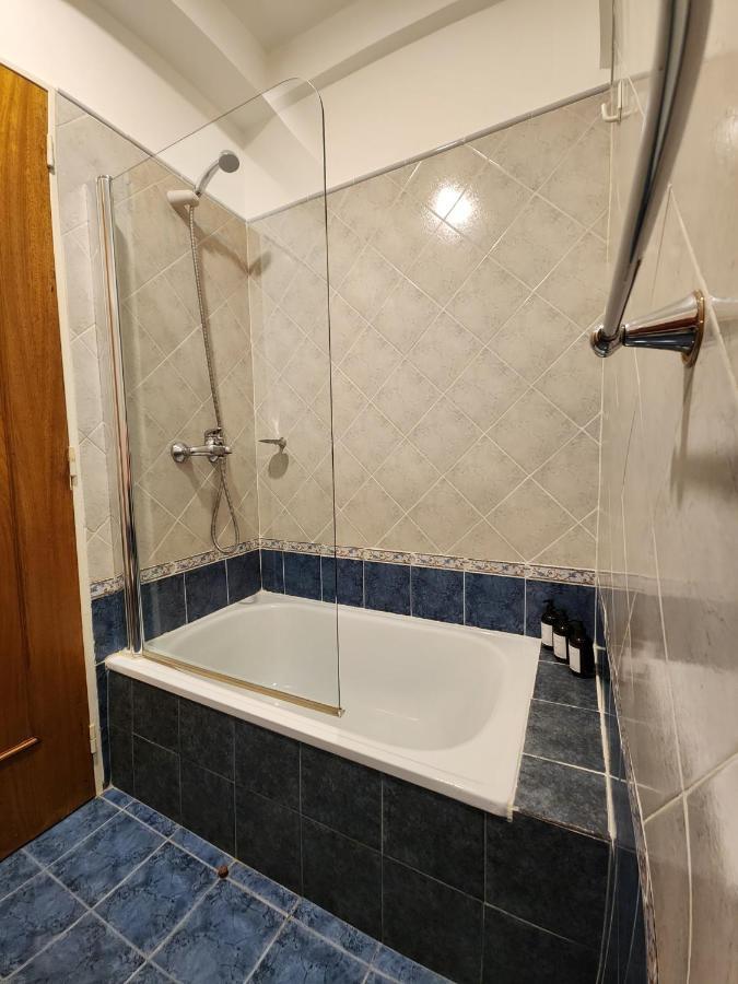 Obispo Oro 451 - Nueva