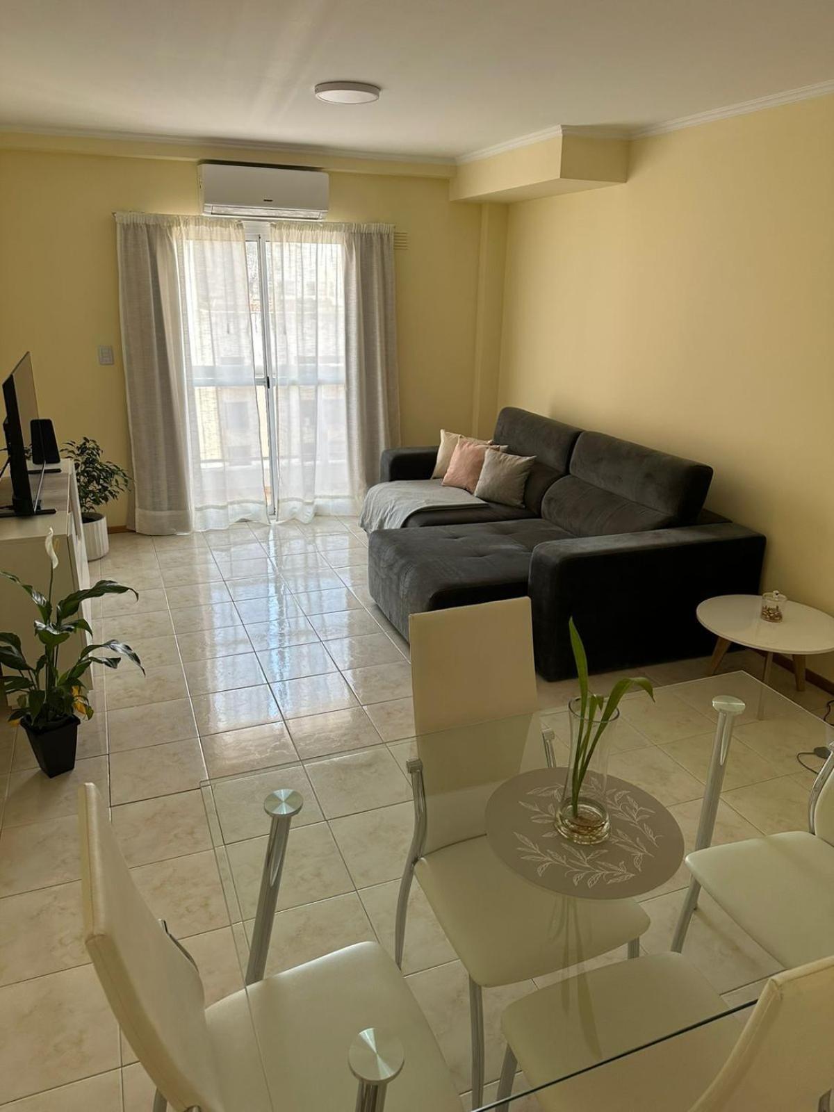 Apartment Obispo Oro 451 - Nueva *